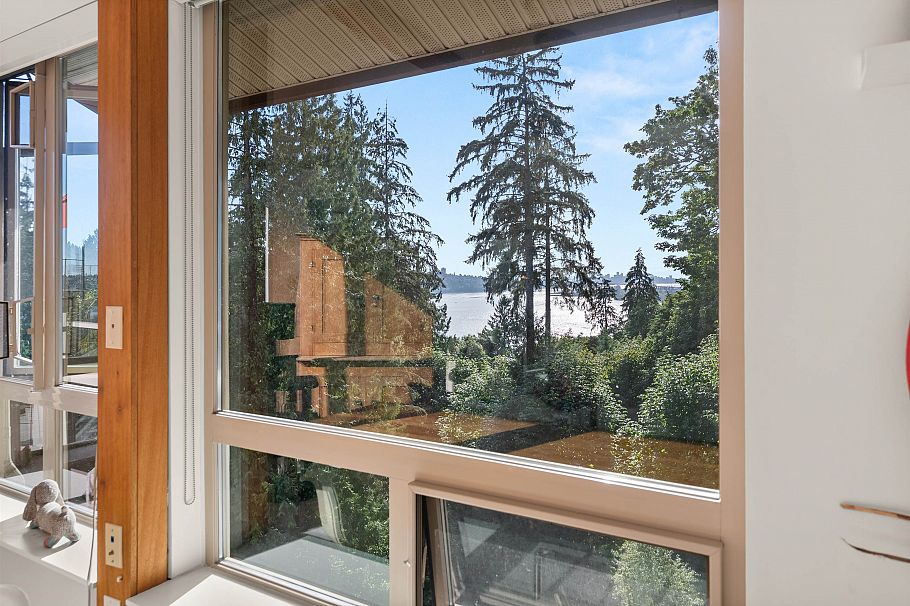 501 560 Raven Woods Drive North Vancouver, BC - 14