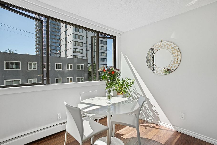 206 1740 Comox Street Vancouver, BC - 6