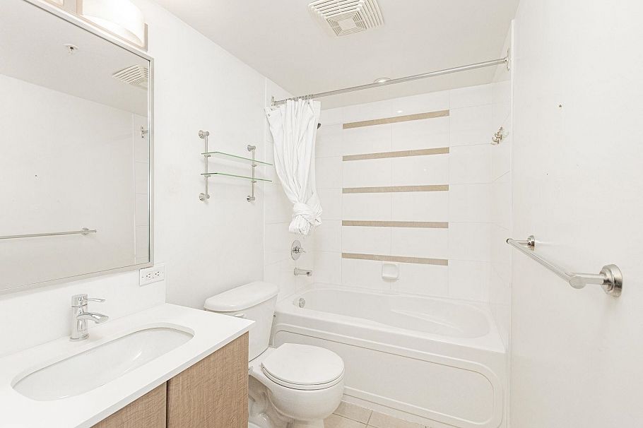 2304 977 Mainland Street Vancouver, BC - 12