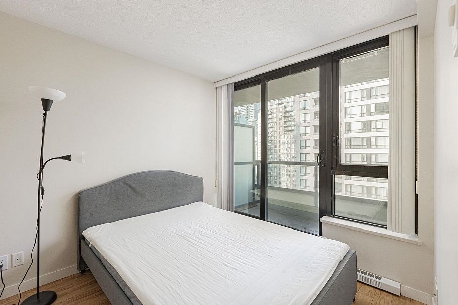 2304 977 Mainland Street Vancouver, BC - 10