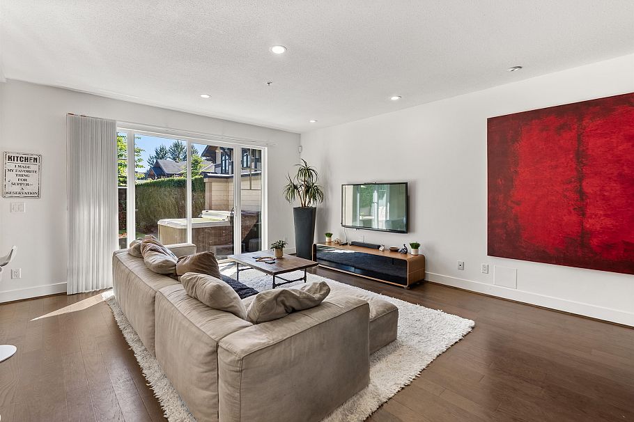 41 3639 Aldercrest Drive North Vancouver, BC - 15