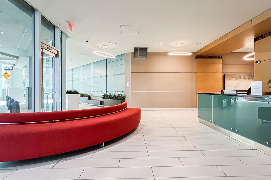 2004 565 Smithe Street Vancouver, BC - 3