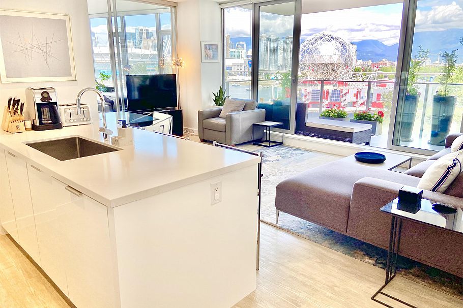 910 1661 Quebec Street Vancouver, BC - 3