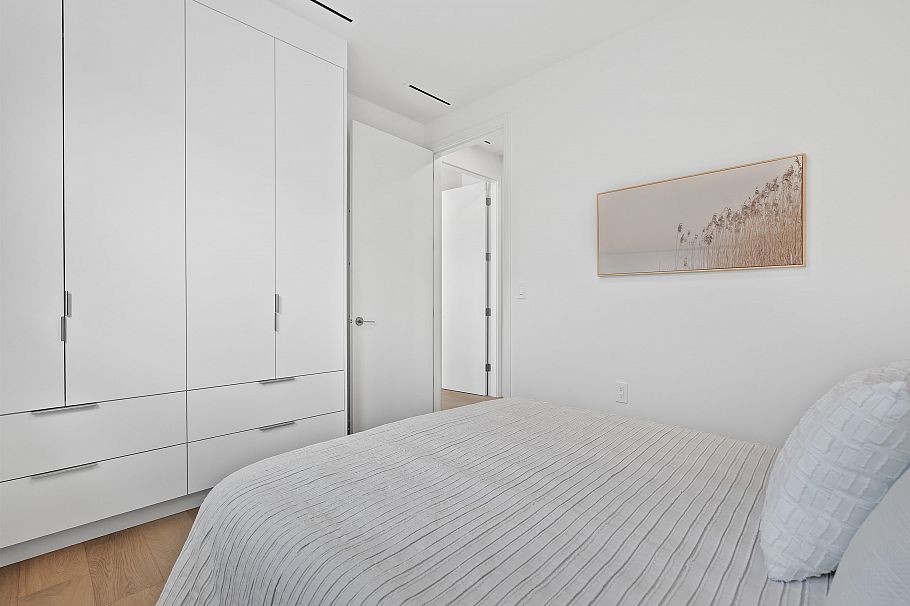 2 2253 Grant Street Vancouver, BC - 23