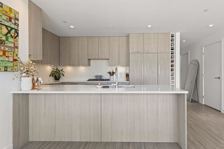 312 747 E 3rd Street North Vancouver, BC - 13