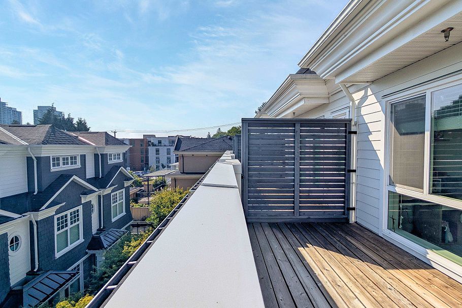 276 W 62nd Avenue Vancouver, BC - 5