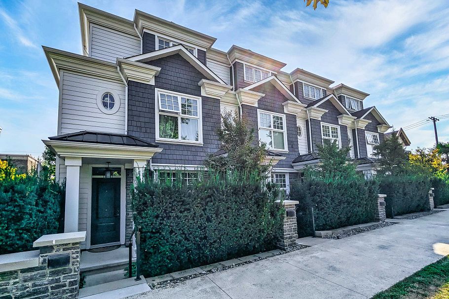 276 W 62nd Avenue Vancouver, BC - 3