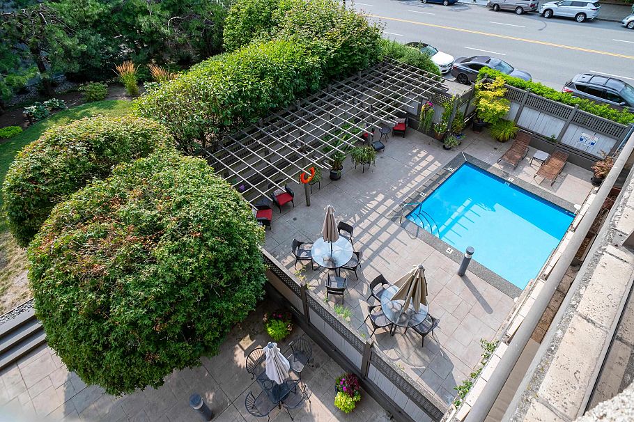 303 444 Lonsdale Avenue North Vancouver, BC - 24