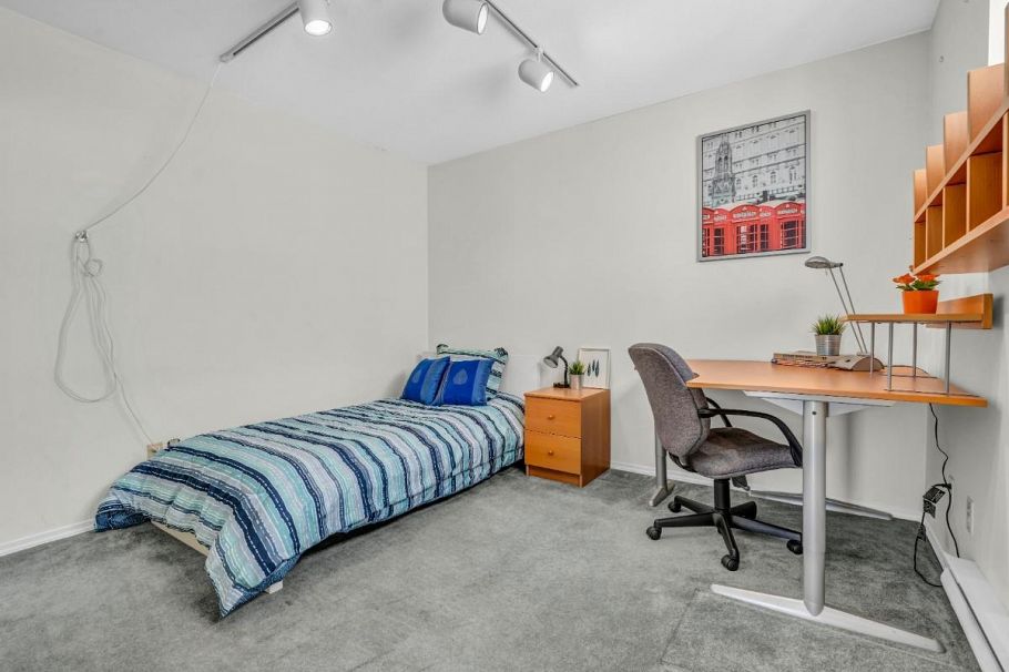 PH21 2175 W 3rd Avenue Vancouver, BC - 28