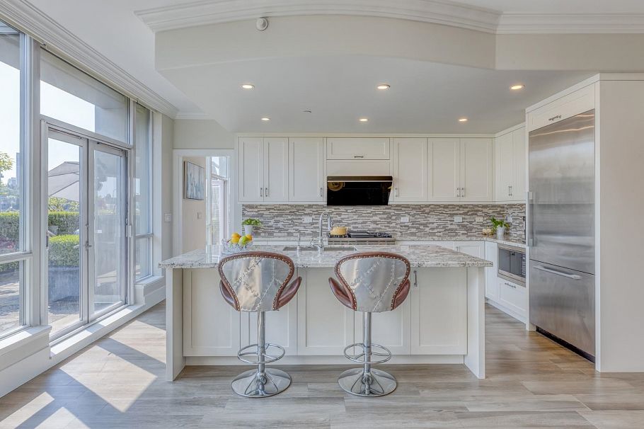 110 1328 Marinaside Crescent Vancouver, BC - 9