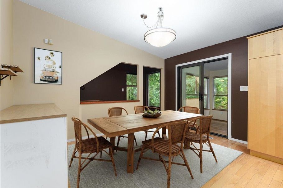 277 E Braemar Road North Vancouver, BC - 7