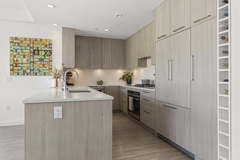 312 747 E 3rd Street North Vancouver, BC - 16