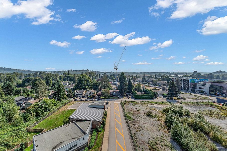 1005 1550 Fern Street North Vancouver, BC - 19