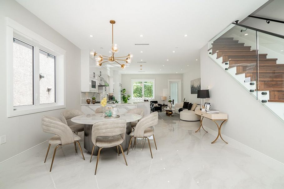 2356 West 16th Avenue Vancouver, BC - 15