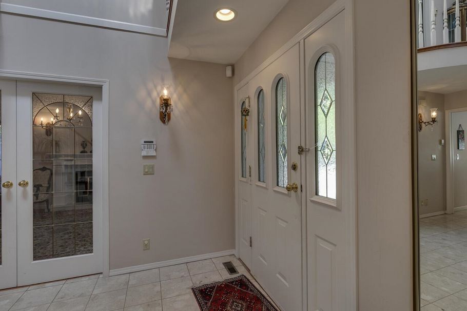 5755 Nancy Greene Way North Vancouver, BC - 11