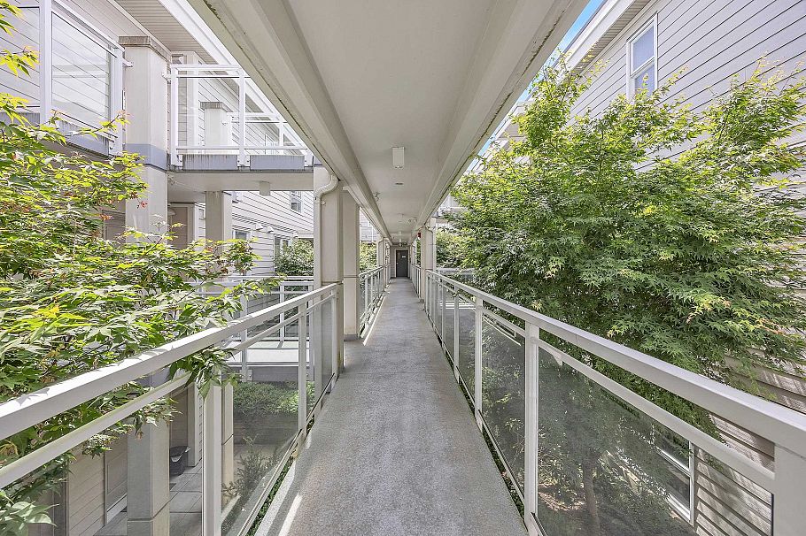 311 5555 Dunbar Street Vancouver, BC - 25