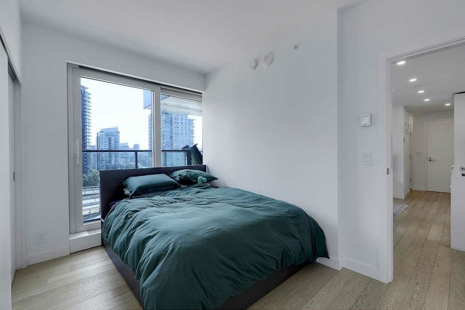 1501 1480 Howe Street Vancouver, BC - 9