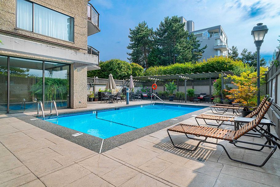 303 444 Lonsdale Avenue North Vancouver, BC - 26