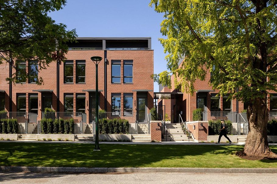 105 5381 Willow Street Vancouver, BC - 2