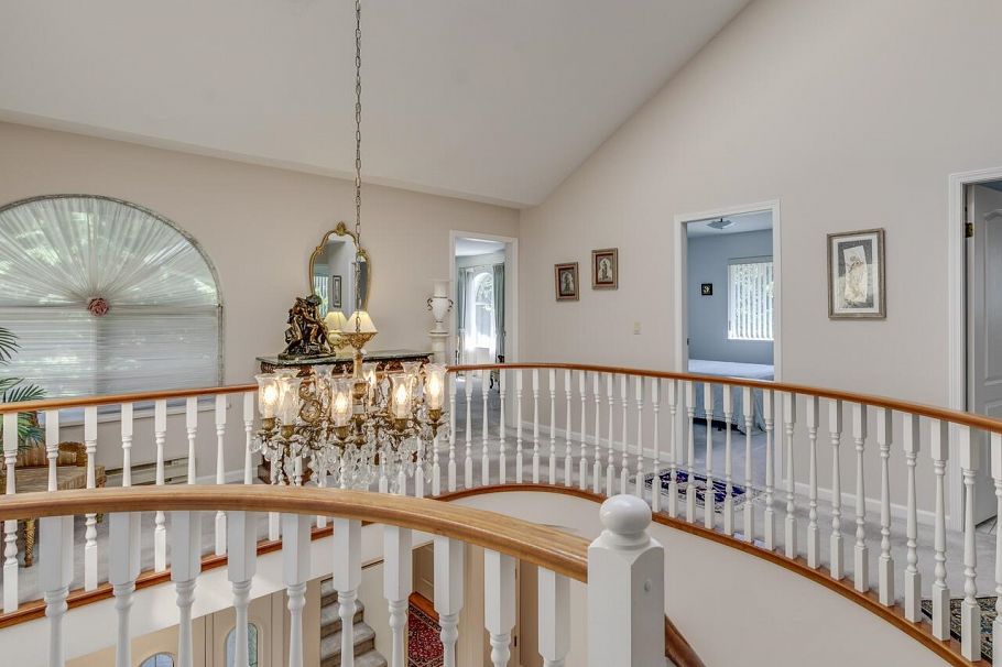 5755 Nancy Greene Way North Vancouver, BC - 38