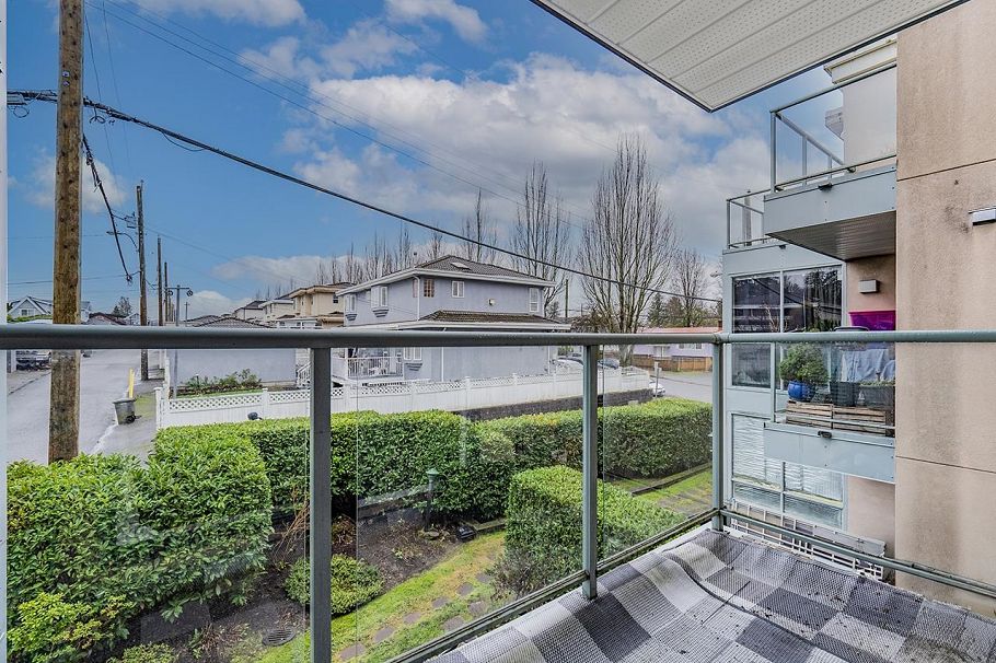 211 5818 Lincoln Street Vancouver, BC - 20