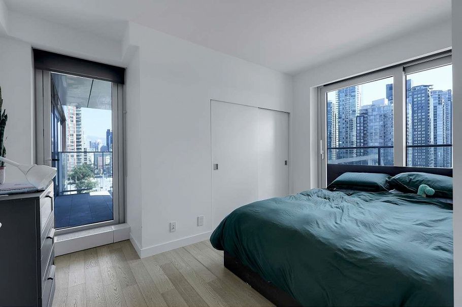 1501 1480 Howe Street Vancouver, BC - 8