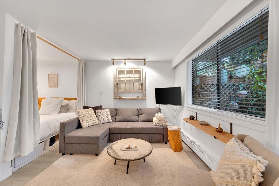 111 2190 W 7 Avenue Vancouver, BC - 6