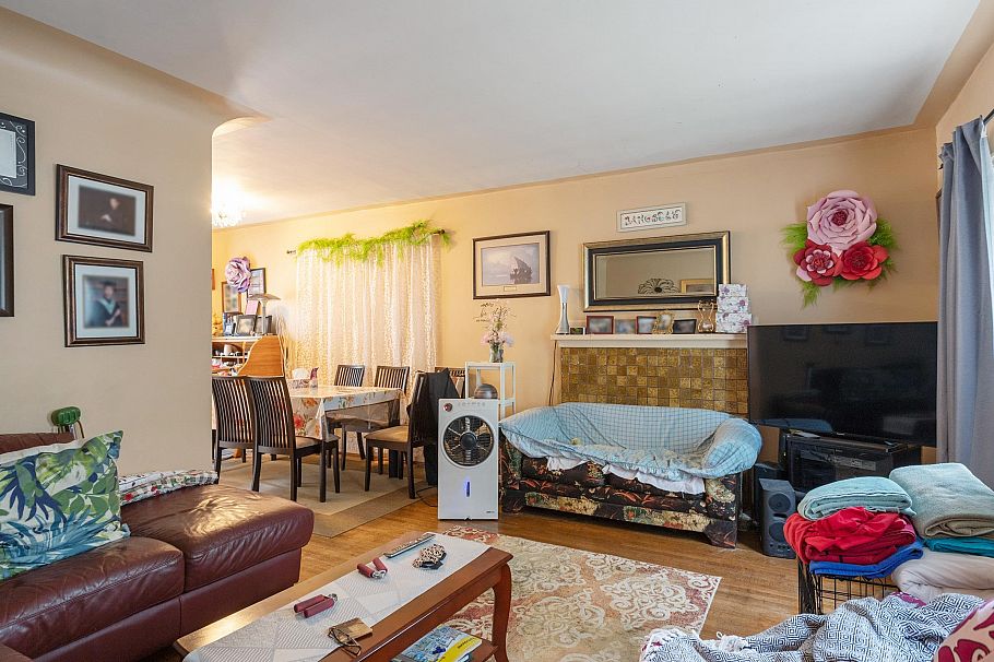 5454 Melbourne Street Vancouver, BC - 3