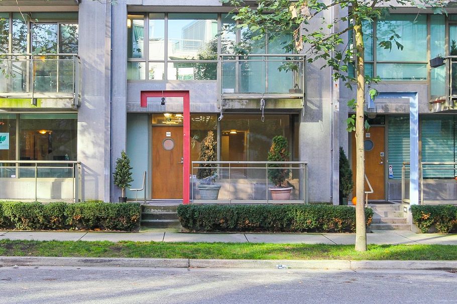 1432 W Hastings Street Vancouver, BC - 2