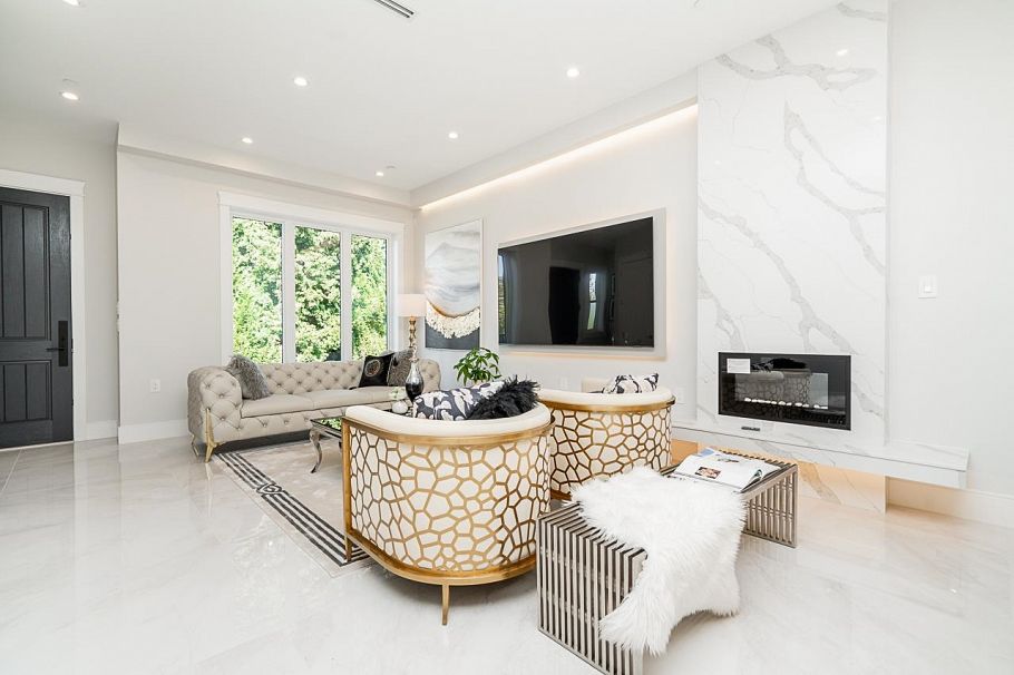 2356 West 16th Avenue Vancouver, BC - 8