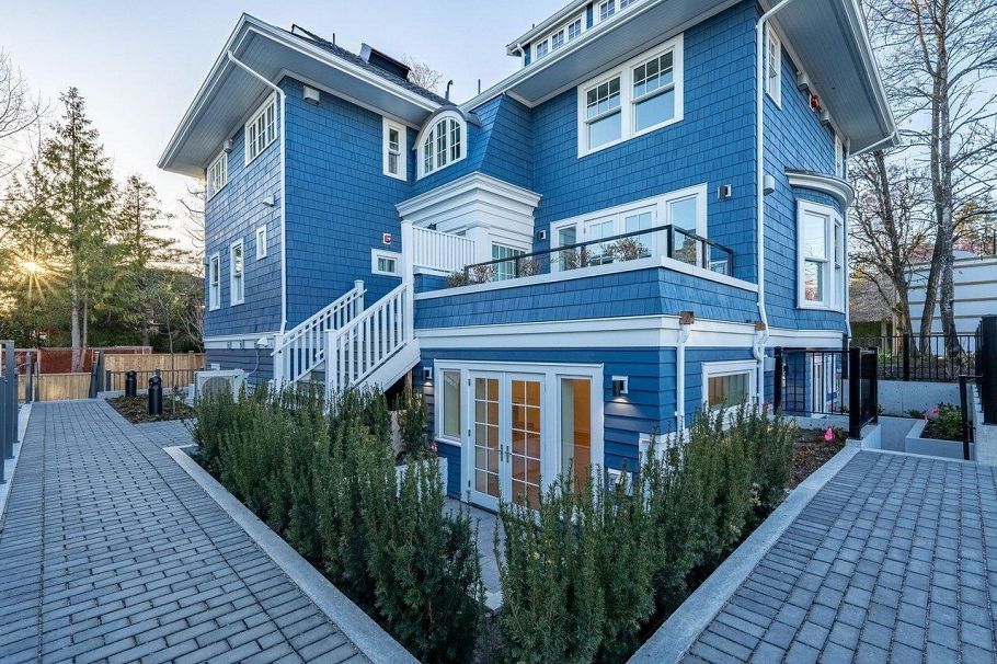 7303 Hudson Street Vancouver, BC - 1