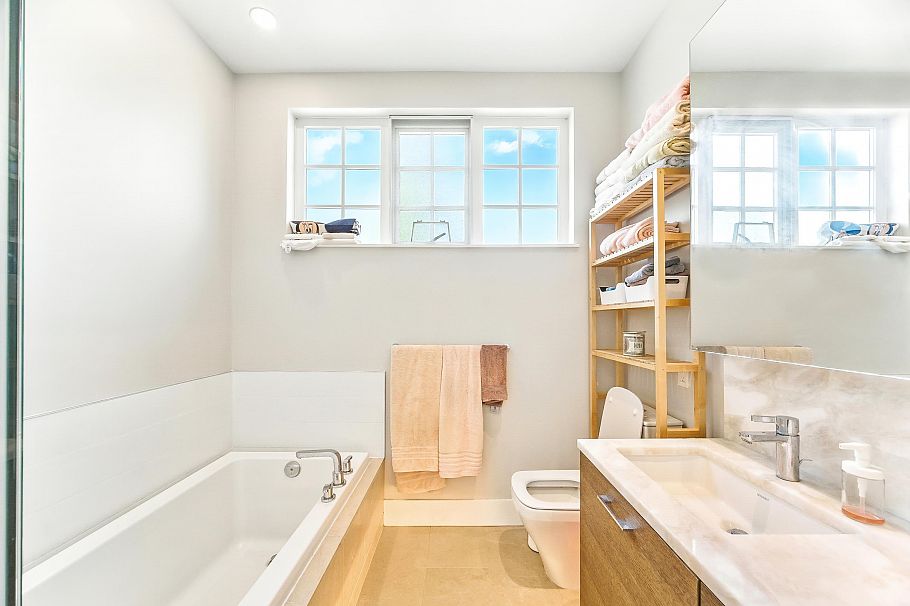 276 W 62nd Avenue Vancouver, BC - 31