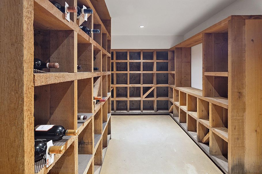 4051 Marguerite Street Vancouver, BC - 33