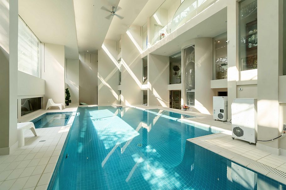 1919 W 57th Avenue Vancouver, BC - 17