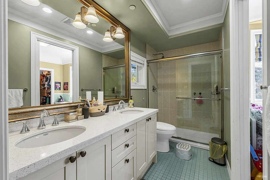 5885 Angus Drive Vancouver, BC - 23