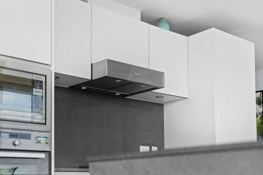 1708 8555 Granville Street Vancouver, BC - 4