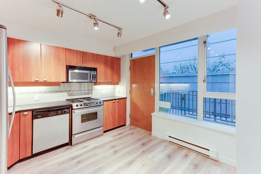 1432 W Hastings Street Vancouver, BC - 8