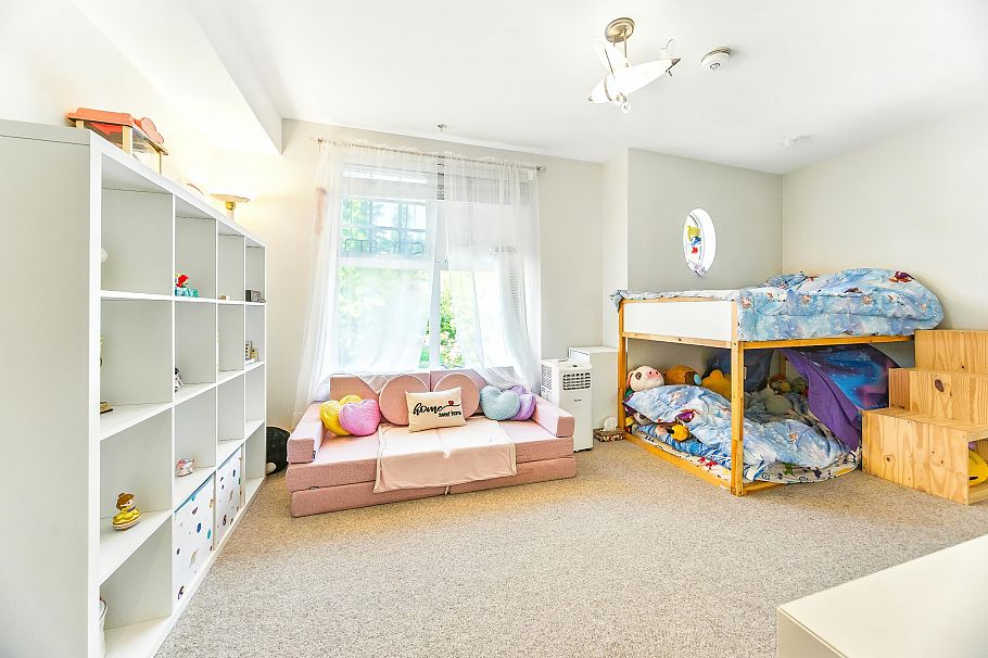 276 W 62nd Avenue Vancouver, BC - 14