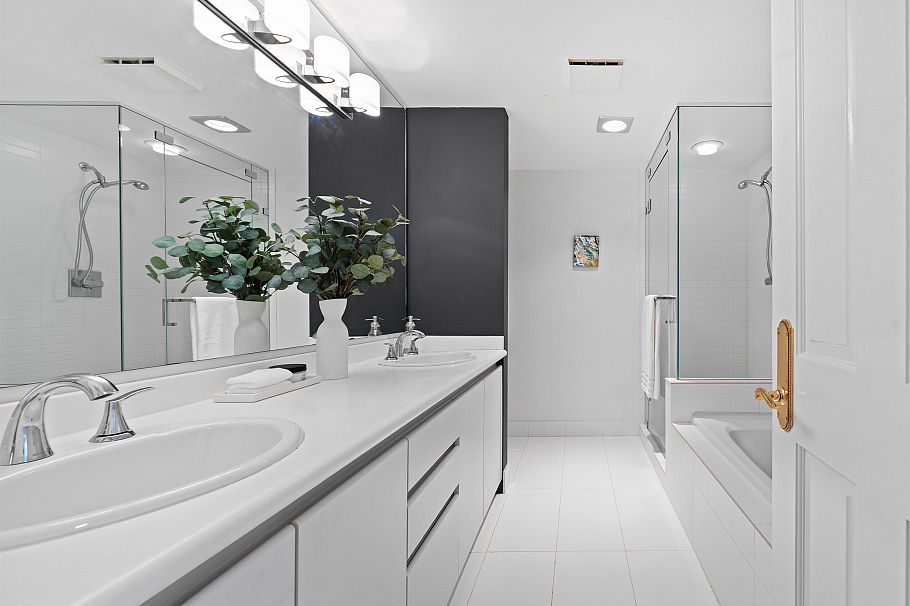 102 2128 W 43rd Avenue Vancouver, BC - 24