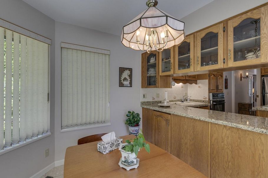 5755 Nancy Greene Way North Vancouver, BC - 29