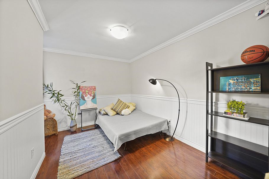 49 1910 Cedar Village Crescent North Vancouver, BC - 22