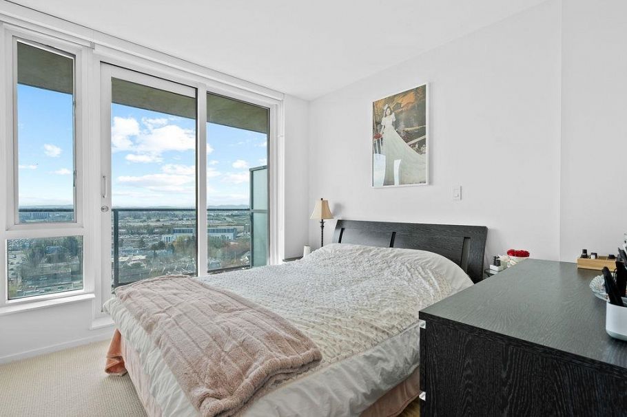 1708 8555 Granville Street Vancouver, BC - 11