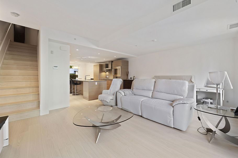 1512 Atlas Lane Vancouver, BC - 16