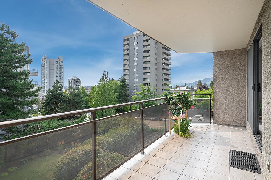 303 444 Lonsdale Avenue North Vancouver, BC - 20