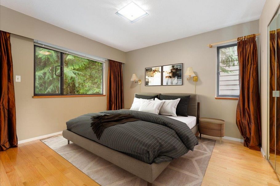 277 E Braemar Road North Vancouver, BC - 14