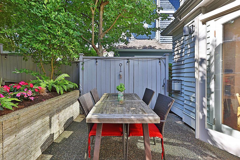 2610 Point Grey Road Vancouver, BC - 19