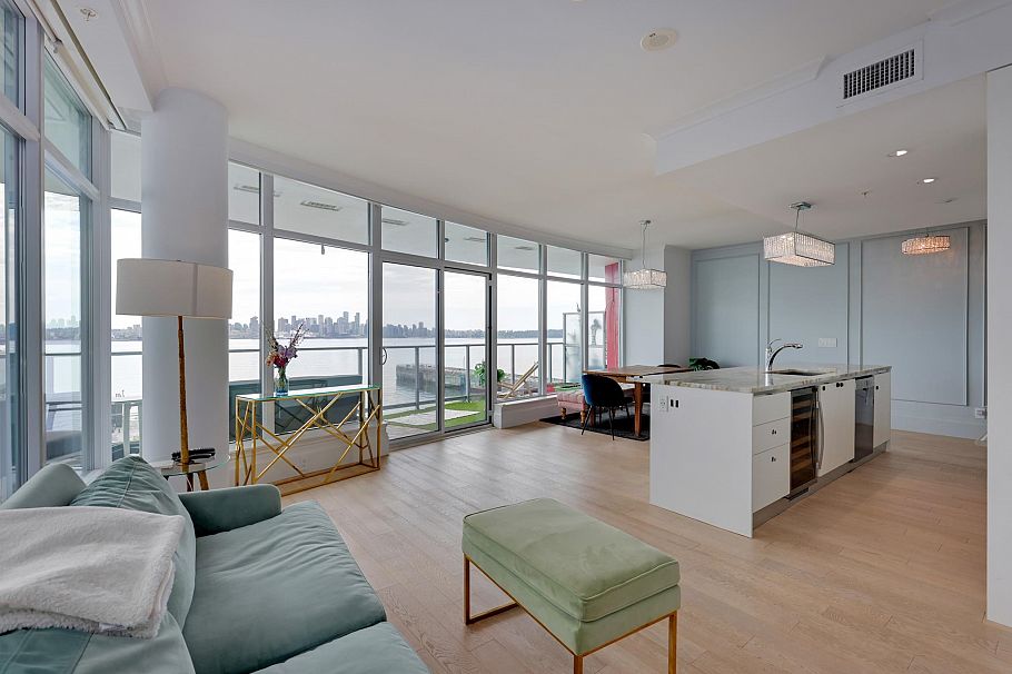 501 185 Victory Ship Way North Vancouver, BC - 5