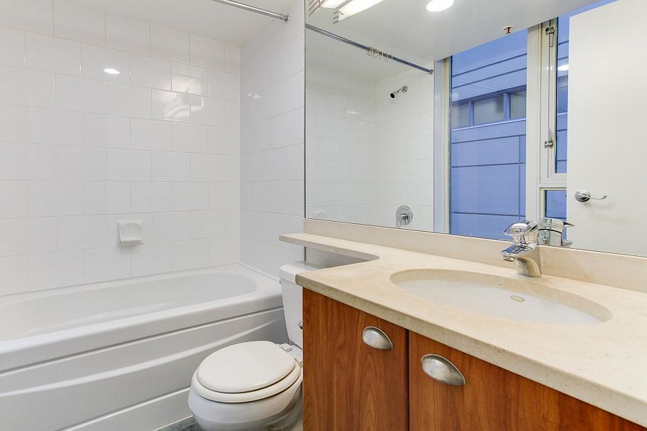 1432 W Hastings Street Vancouver, BC - 16