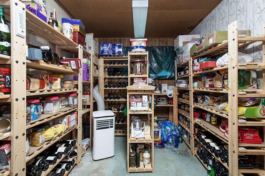 3875 Regent Avenue North Vancouver, BC - 25