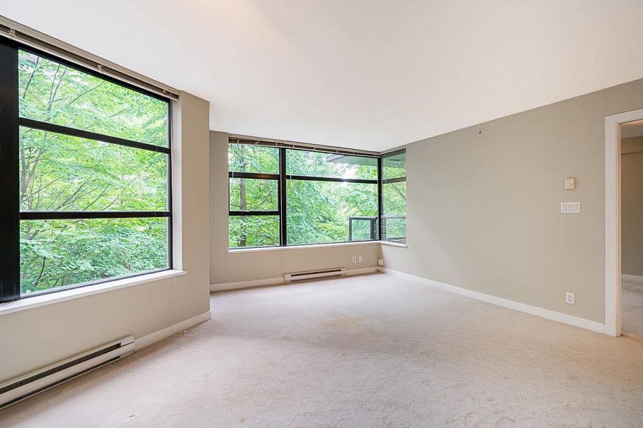 309 5380 Oben Street Vancouver, BC - 5